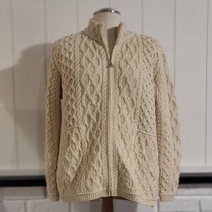 NWT Aran Mōr merino wool Irish sweater